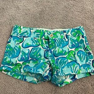 Lilly Pulitzer Walsh Shorts size 2